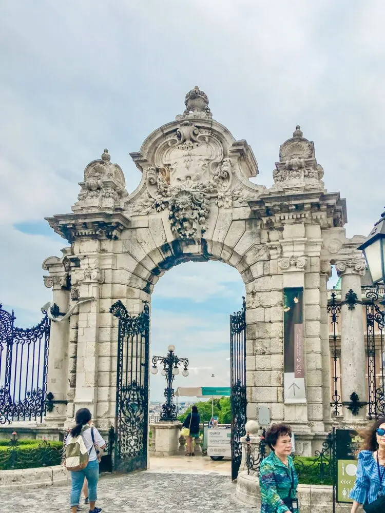 Budapest travel guide featuring what to see, do, eat and drink in Budapest!

Pictured here: Exploring Buda Castle