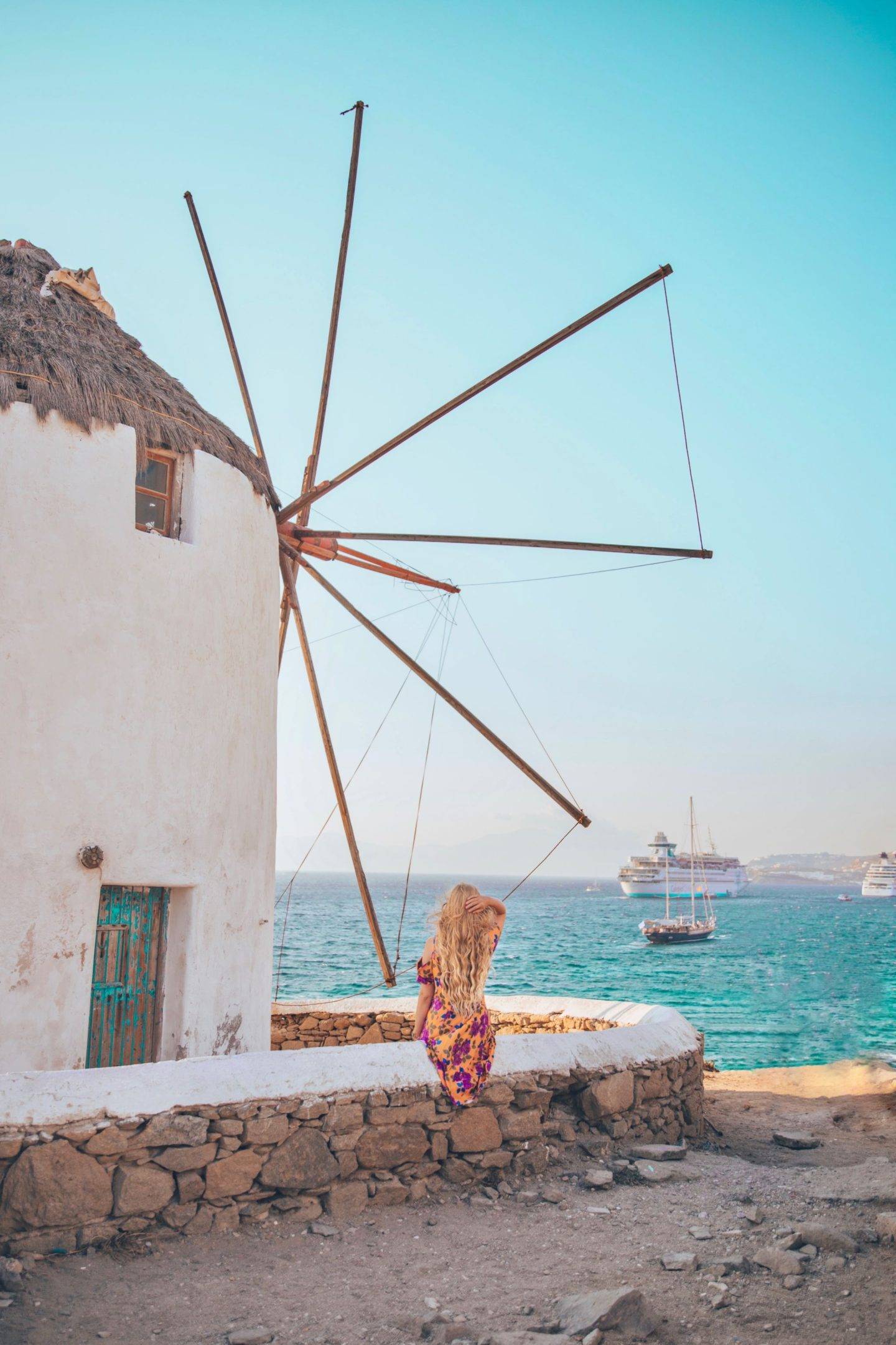 Most instagrammable places in Mykonos: The Four Windmiills. Click the photo to see the rest of my list of the most instagrammable places in Mykonos! 