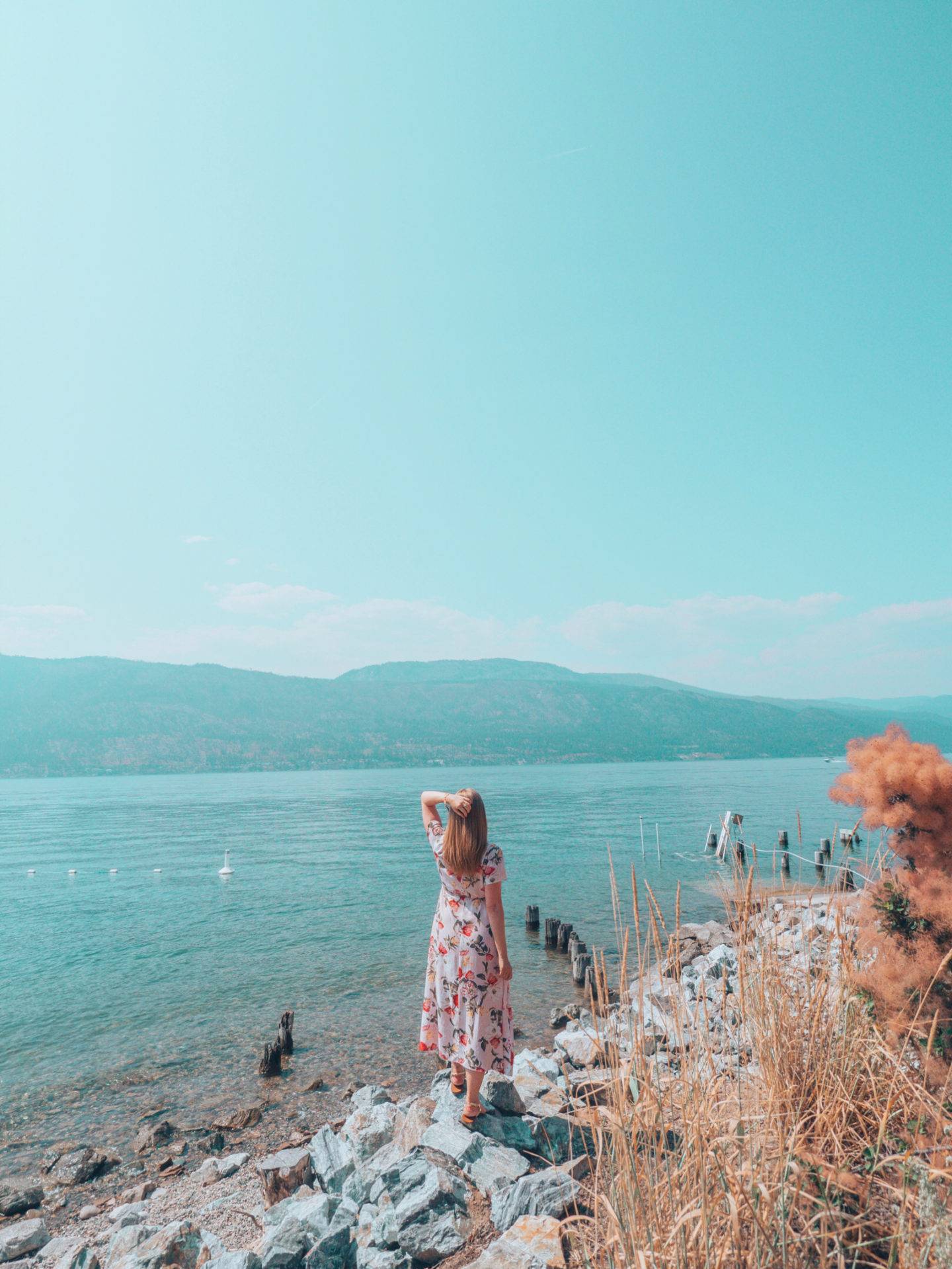 Looking for the most beautiful Instagrammable places in Kelowna? Check out this guide to find the best photography spots in Kelowna! 

Pictured here: Okanagan Lake