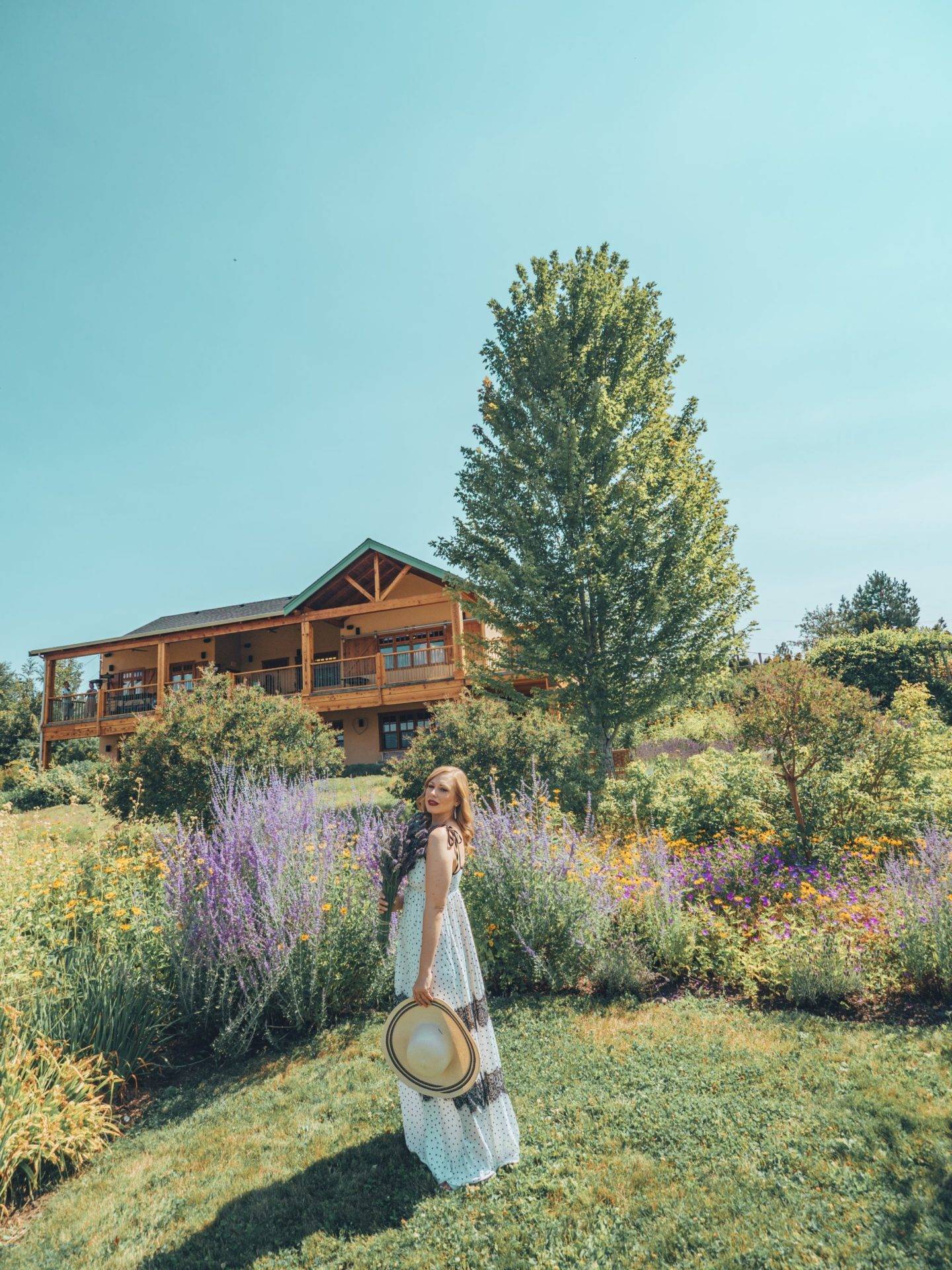 Looking for the most beautiful Instagrammable places in Kelowna? Check out this guide to find the best photography spots in Kelowna! 

Pictured here: The Okanagan Lavender and Herb Farm
