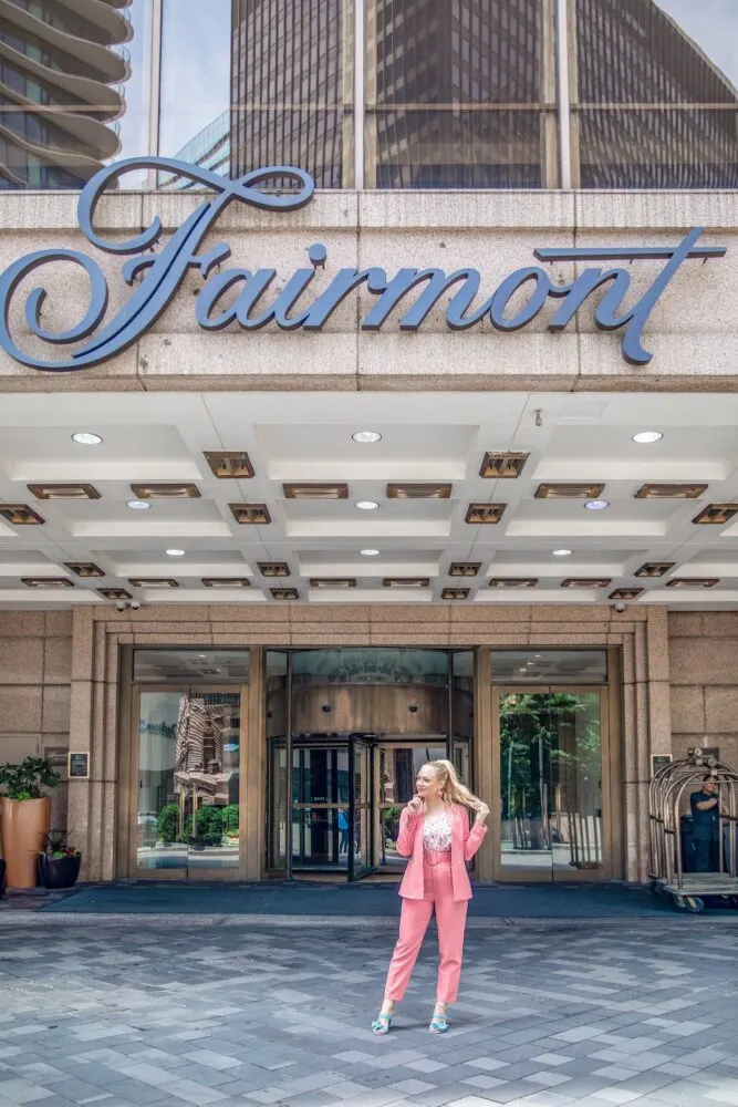 Where to stay in Chicago: The Fairmont Chicago Millenium Park. There are so many reasons why we loved staying with the Fairmont when we visited Chicago. Click the post to read my full review! Pictured here: The hotel entrance