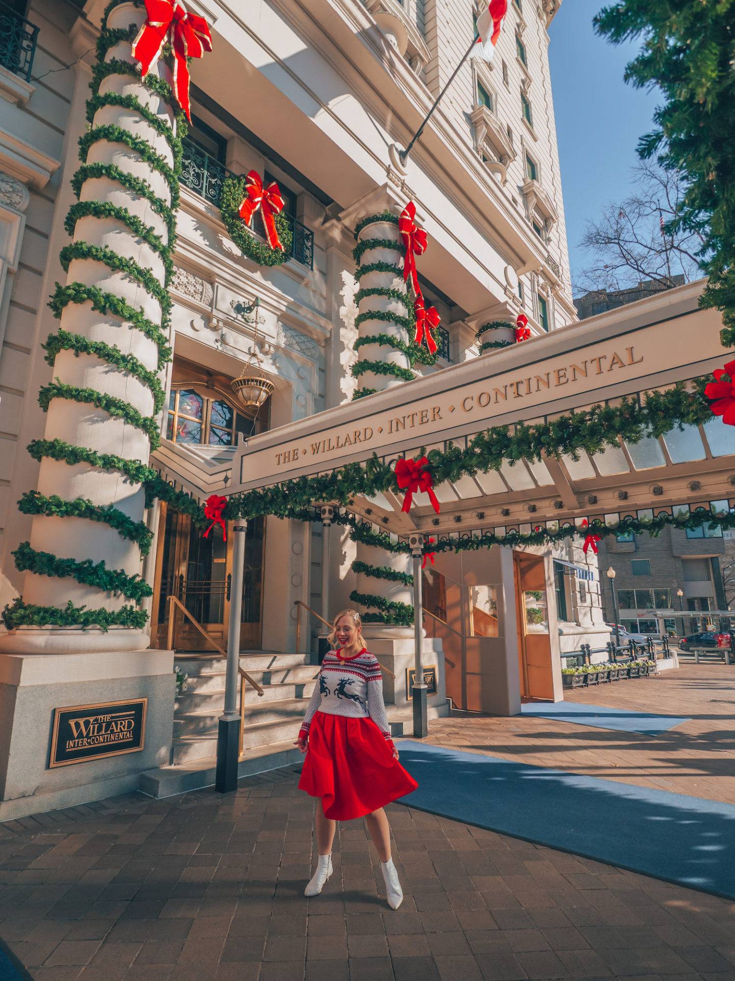 What to do in Washington DC at Christmas time: Visit the Intercontinental the Willard to admire the gorgeous holiday decorations