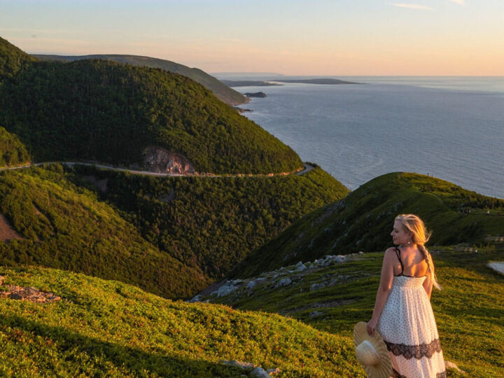 Planning a trip to Cape Breton soon? This guide includes all of the best things to do in Cape Breton Island! From activities and attractions, to the top restaurants, hikes, and all the things you'll want to see along the famous Cabot Trial. You won't want to miss this guide that will help you plan the perfect getaway to Cape Breton. Click for the full list.