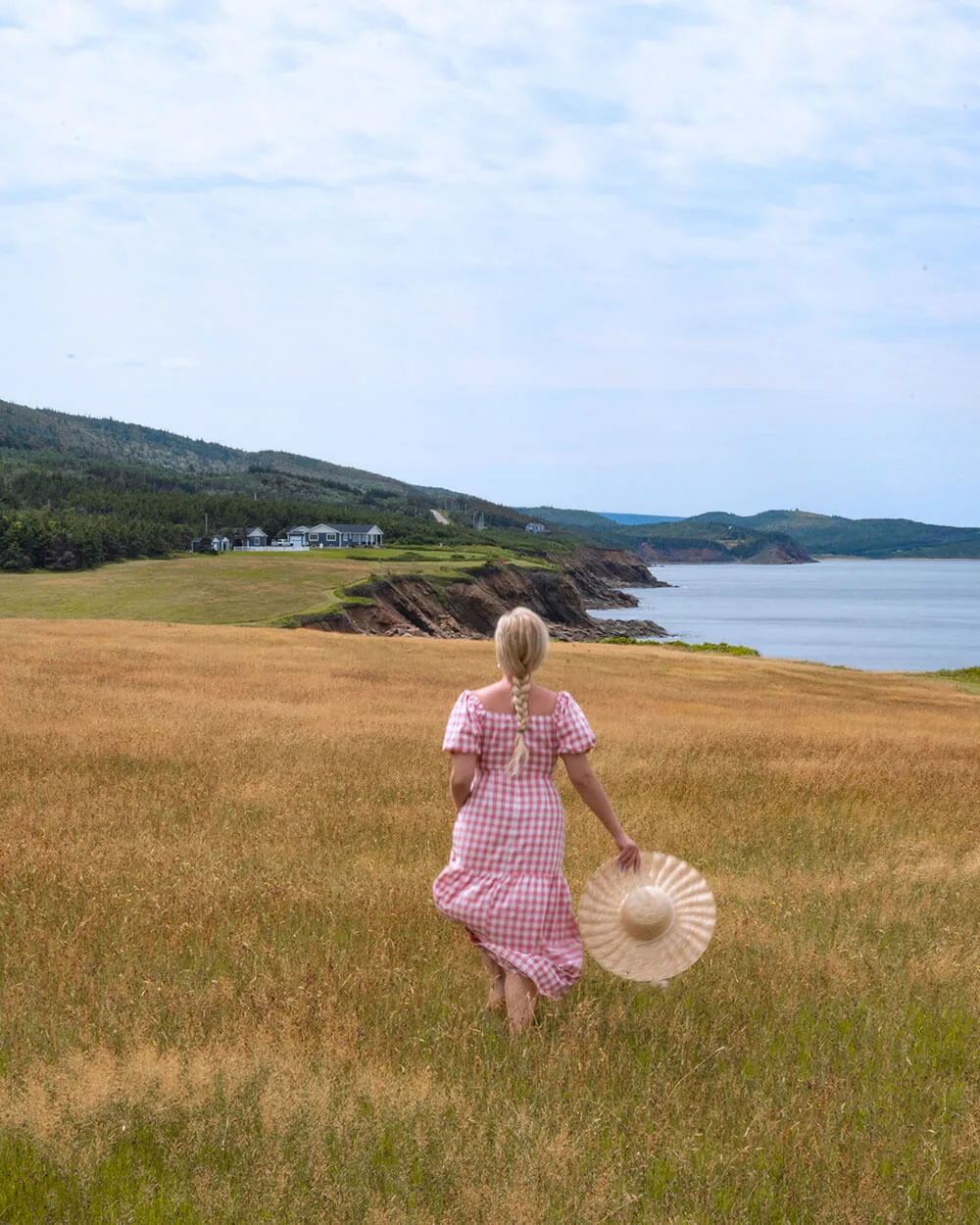 Planning a trip to Cape Breton soon? This guide includes all of the best things to do in Cape Breton Island! From activities and attractions, to the top restaurants, hikes, and all the things you'll want to see along the famous Cabot Trial. You won't want to miss this guide that will help you plan the perfect getaway to Cape Breton. Click for the full list. Pictured here: Take in the views at Whale Cove