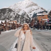 Banff is absolutely incredible. Although most people visit Banff when the weather is warmer, it's absolutely magical to visit in winter. Here's a local's guide to some of the best things to do in in Banff in winter. From hikes and trails to winter sports, family friendly excursions, dining experiences and more. You won't want to miss this guide that will surely convince you to add Banff in winter to your travel bucket list. Pictured here: Downtown Banff