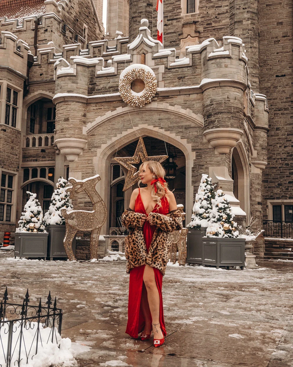 If you're planning on visiting Toronto soon and hoping to get some great photos while you're there, you definitely don't want to miss this guide on the most instagrammable places in Toronto, outdoor edition! This guide features all sorts of incredible outdoor photography locations in Toronto and the GTA. Pictured here: Casa Loma