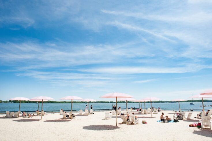 13 BEST Beaches in Toronto you Need to Visit this Summer!