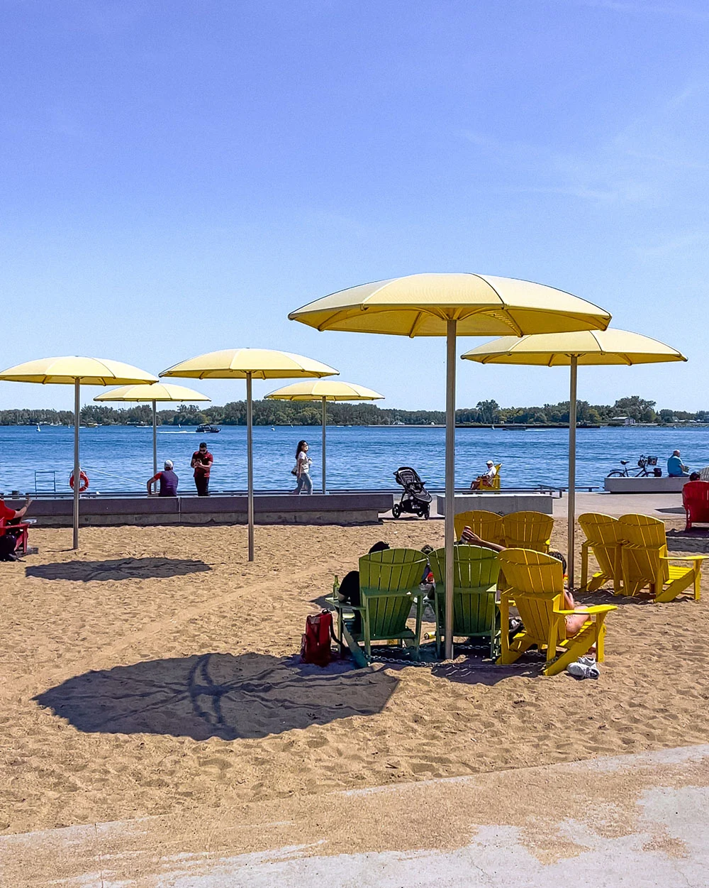 Looking for a great beach to spend a hot summer day laying in the sun on? This guide to the best beaches in Toronto is for you! Whether you're looking for a relaxing and quiet beach hang, the perfect beach for a family picnic, or want to enjoy the beach life in a more lively environment, there is Toronto beach for you. Pictured here: HTO Park West