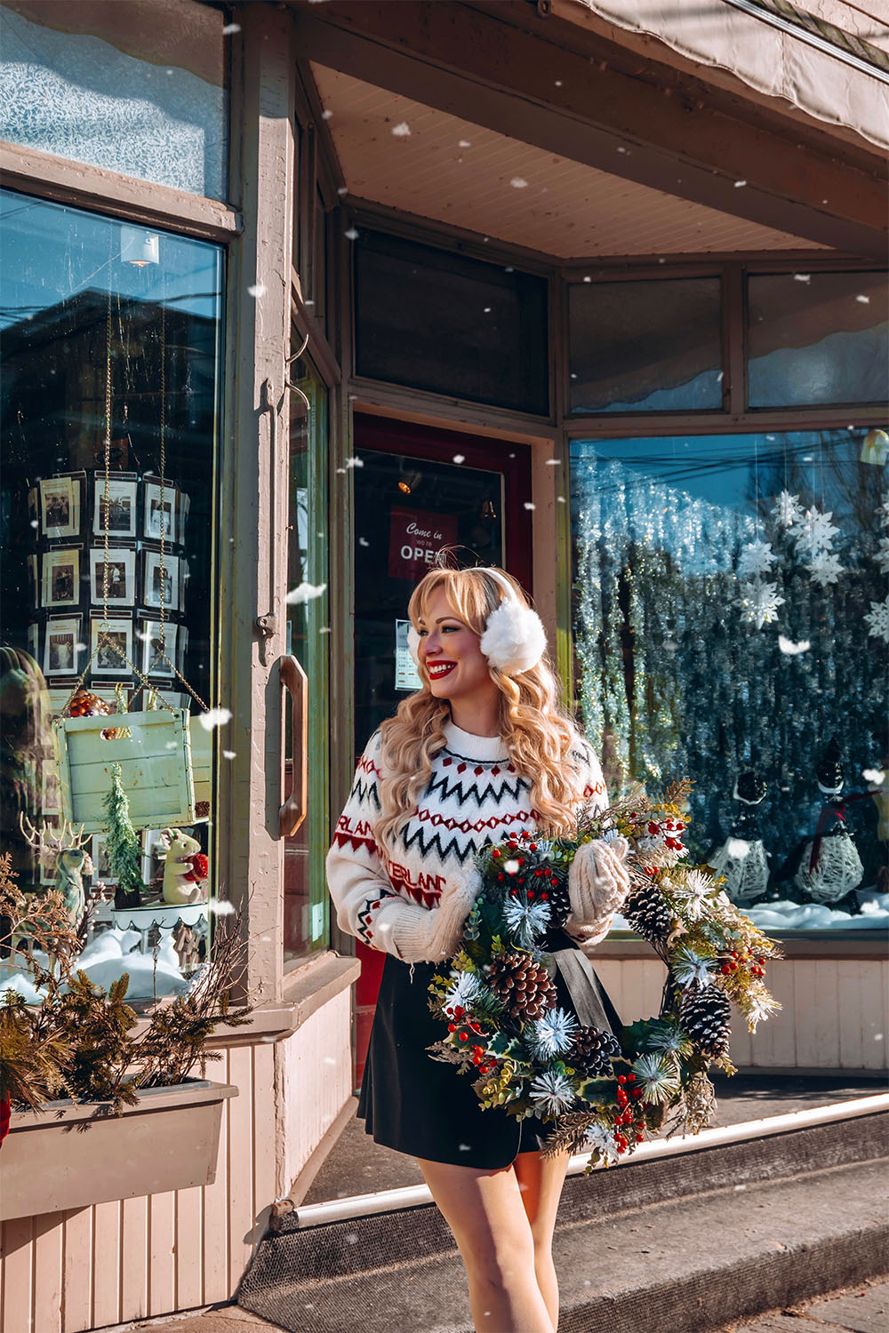 Ever wish you could step into a Hallmark Christmas movie? These 13 magical Christmas towns in Ontario will have you feeling just like you did! Pack your bags, load up the car, and get ready for the ultimate Christmas getaway - a road trip through Ontario's Christmas towns! Pictured here: Westport